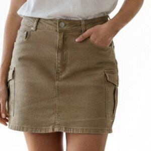 SHEIN Tan Mini Skirt with Cargo Pockets